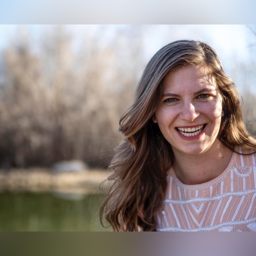 Meet your Posher, Brooke